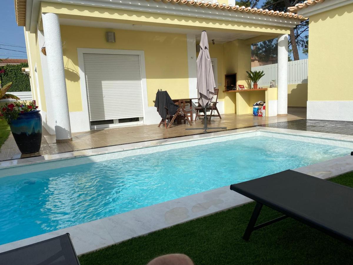 Zion Guest House Almada Ngoại thất bức ảnh